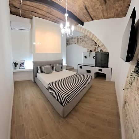 Suite San Marco Бари Экстерьер фото